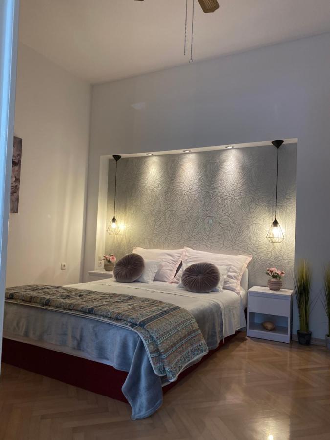 Apartment Sara Traù Esterno foto