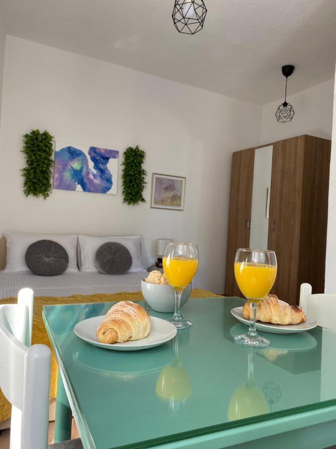 Apartment Sara Traù Esterno foto