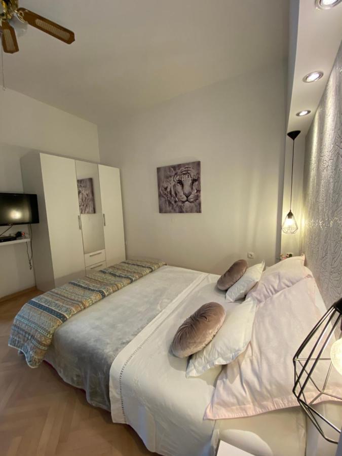 Apartment Sara Traù Esterno foto