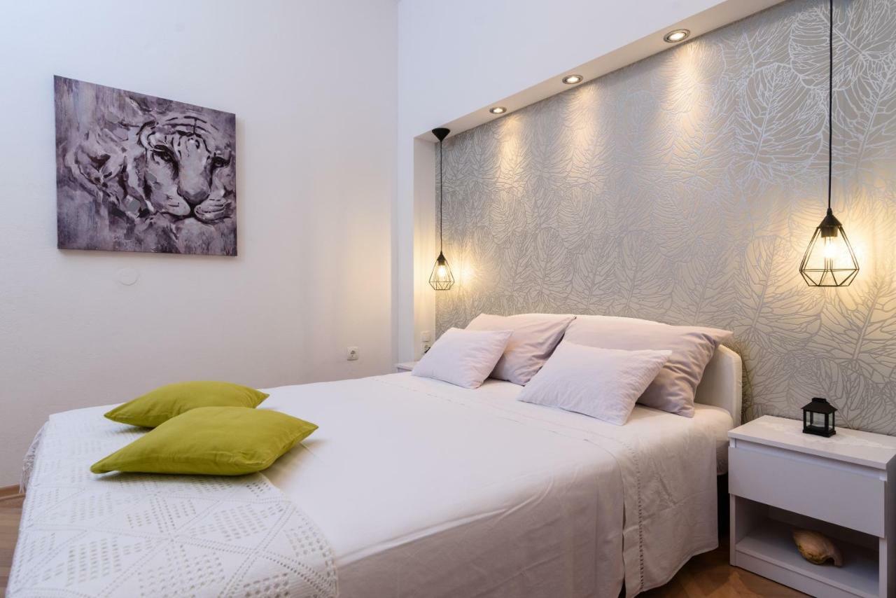 Apartment Sara Traù Esterno foto