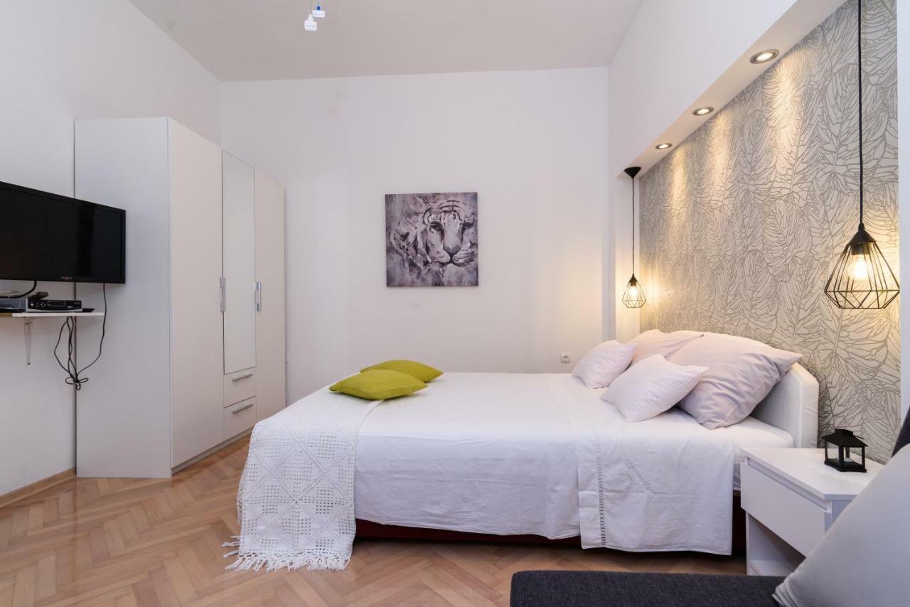Apartment Sara Traù Esterno foto